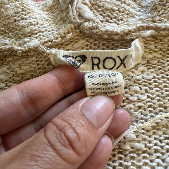 #275 Roxy pullover - Picture 3 of 6